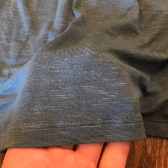 American eagle off the shoulder top - Picture 3 of 3